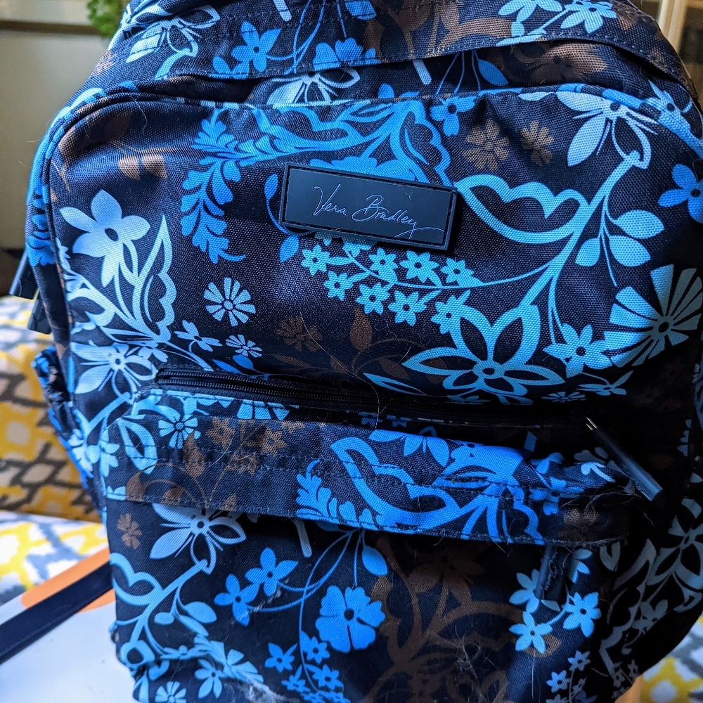 Vera Bradley lighten up grande backpack